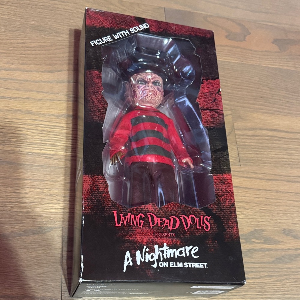 Living Dead Dolls Collectible Figure